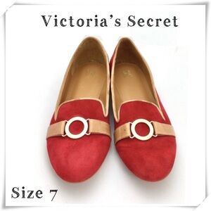 VICTORIA’S Secret Suede Slip on Flat Loafers in Red Size 7